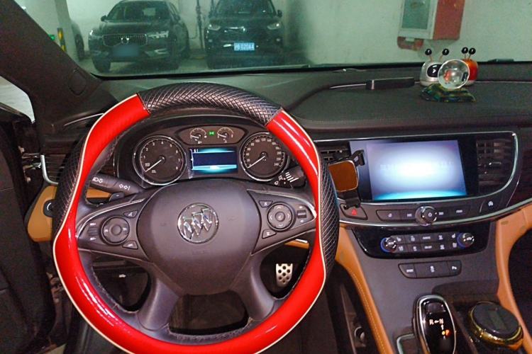 Used Buick LaCrosse 2016 20T Elite Edition Steering Wheel