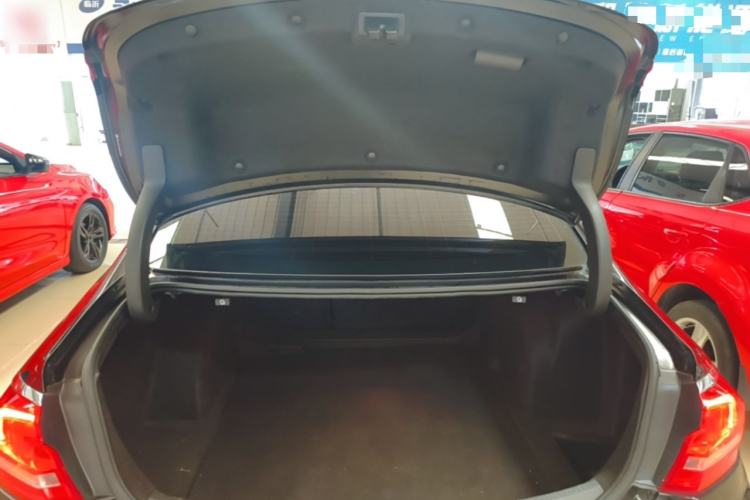 Used Buick LaCrosse 2016 Revised Version 28T Elite Edition Trunk