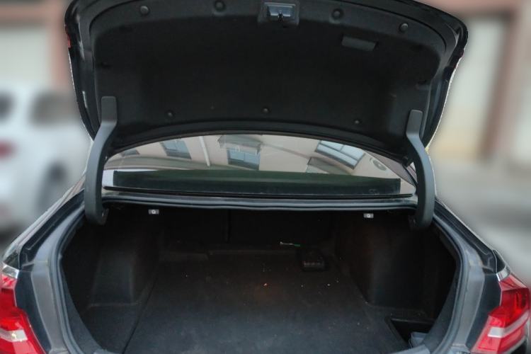 Used Buick LaCrosse 2016 Revised Version 28T Elite Edition Trunk