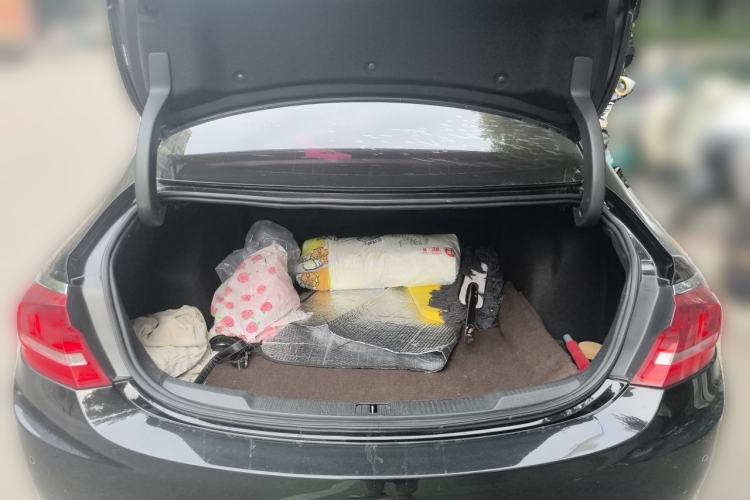 Used Buick LaCrosse 2016 28T Luxury Version Trunk