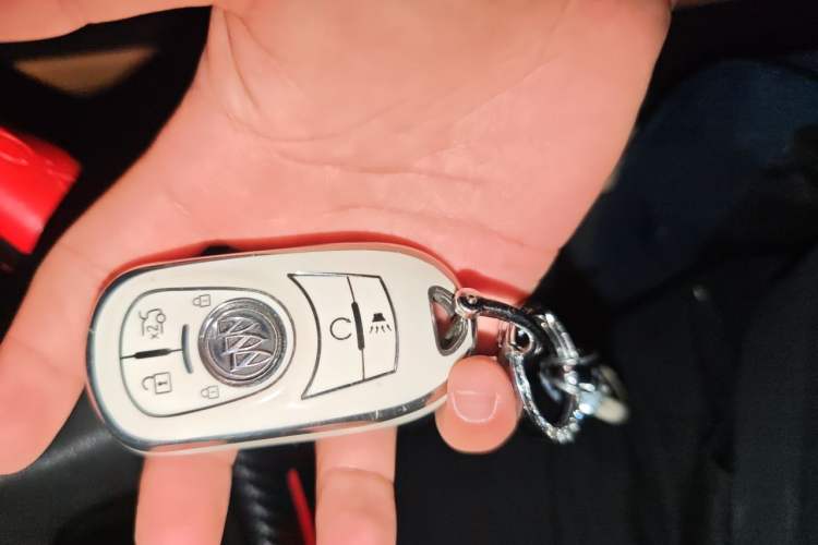 Used Buick LaCrosse 2016 20T Elite Edition Vehicle Key