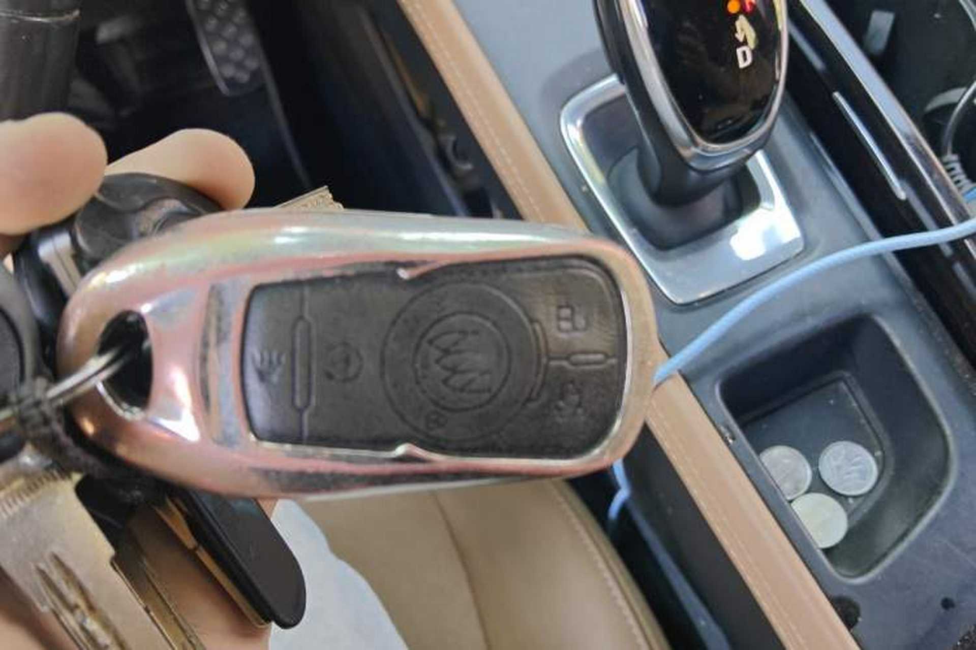 Used Buick LaCrosse 2016 28T Luxury Version Vehicle Key