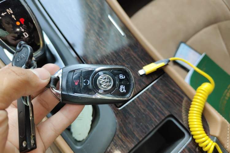 Used Buick LaCrosse 2016 20T Elite Edition Vehicle Key
