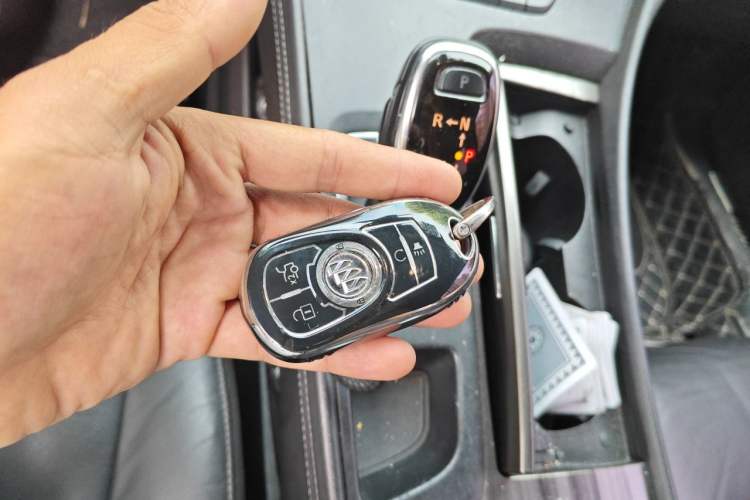 Used Buick LaCrosse 2016 Revised Version 28T Elite Edition Vehicle Key