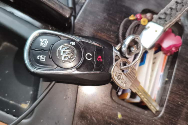 Used Buick LaCrosse 2016 20T Elite Edition Vehicle Key