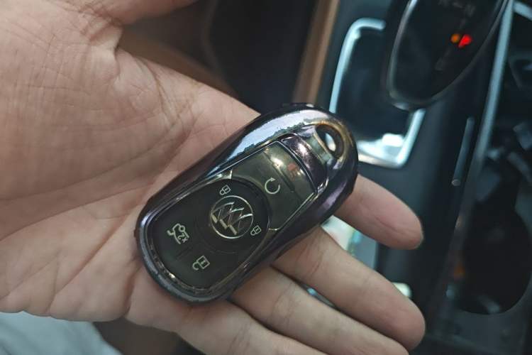Used Buick LaCrosse 2016 20T Elite Edition Vehicle Key