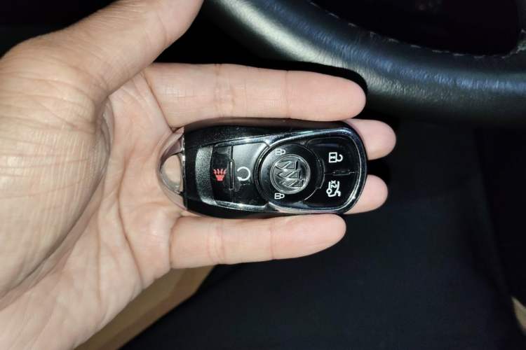 Used Buick LaCrosse 2016 20T Elite Edition Vehicle Key