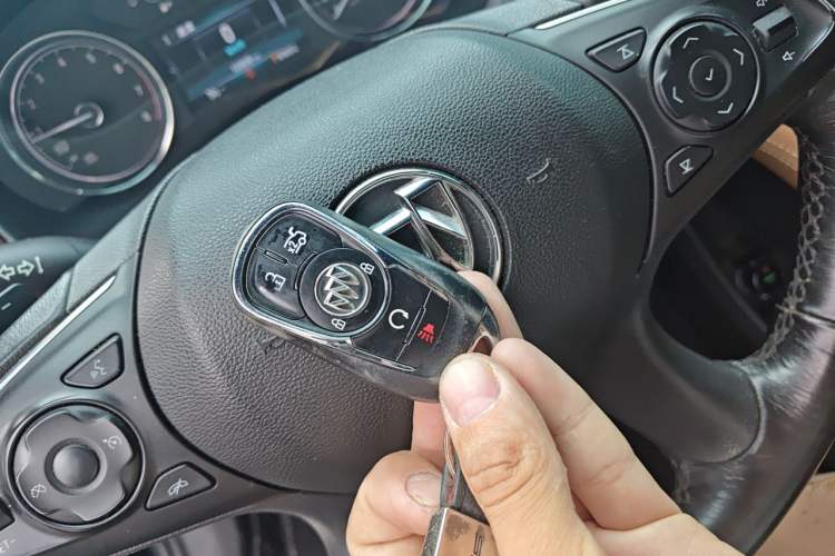 Used Buick LaCrosse 2016 20T Elite Edition Vehicle Key