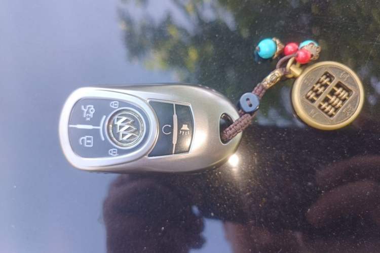 Used Buick LaCrosse 2016 20T Elite Edition Vehicle Key