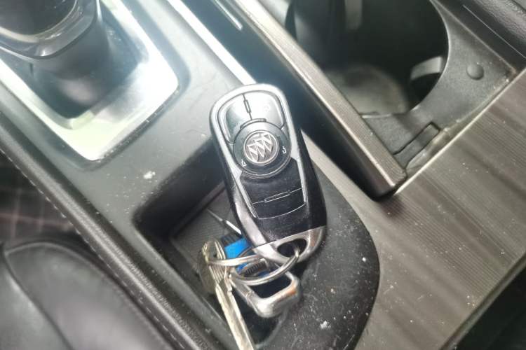 Used Buick LaCrosse 2016 Revised Version 28T Elite Edition Vehicle Key