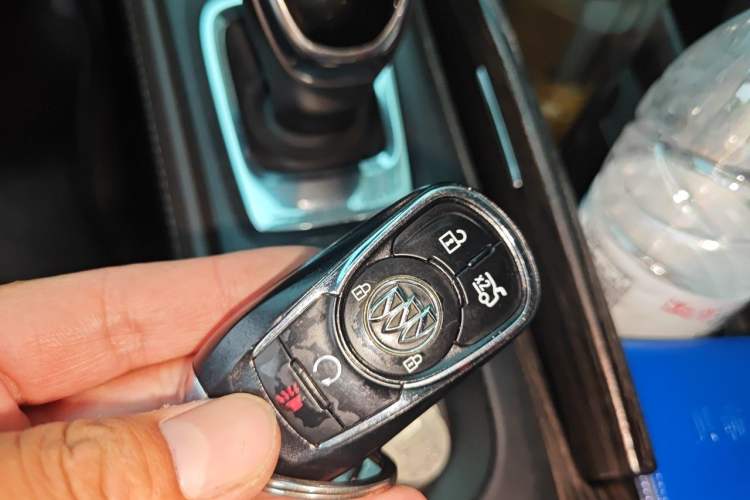 Used Buick LaCrosse 2016 Revised 20T Leading Edition Vehicle Key