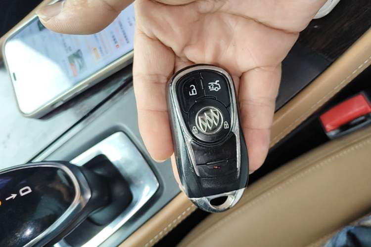 Used Buick LaCrosse 2016 20T Elite Edition Vehicle Key
