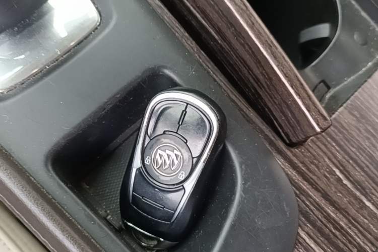 Used Buick LaCrosse 2016 Revised 20T Leading Edition Vehicle Key