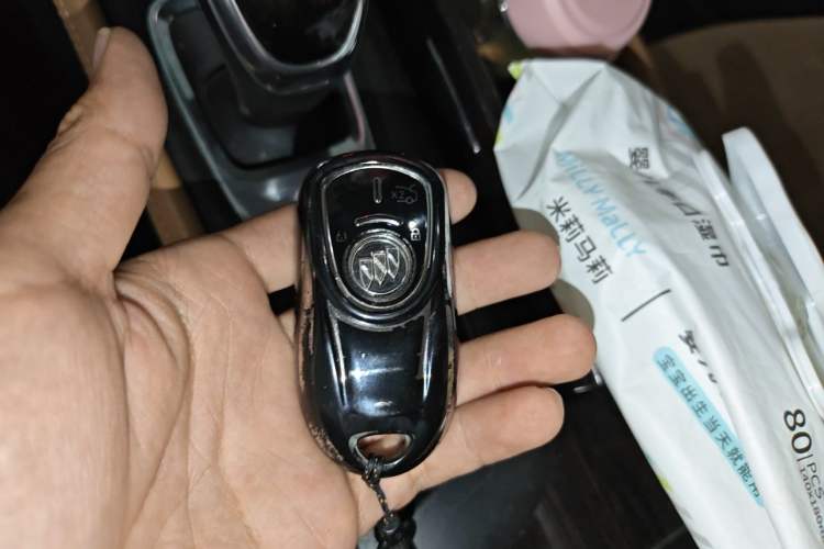 Used Buick LaCrosse 2016 20T Luxury Model Vehicle Key