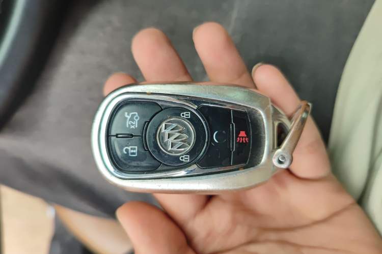 Used Buick LaCrosse 2016 20T Elite Edition Vehicle Key