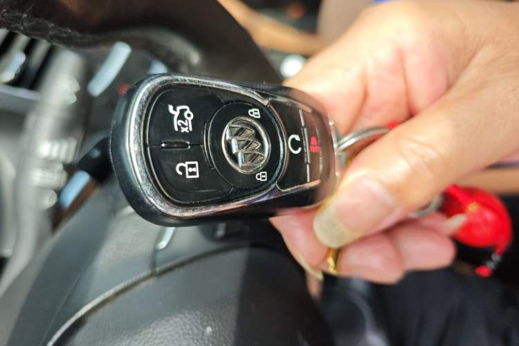 Used Buick LaCrosse 2016 20T Elite Edition Vehicle Key