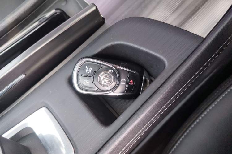 Used Buick LaCrosse 2016 20T Elite Edition Vehicle Key