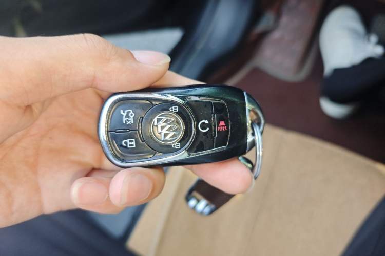 Used Buick LaCrosse 2016 20T Luxury Model Vehicle Key