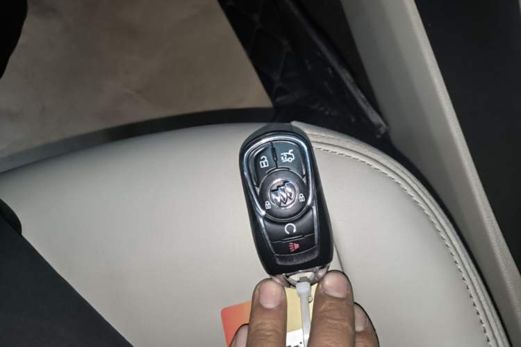 Used Buick LaCrosse 2016 20T Leading Model Vehicle Key