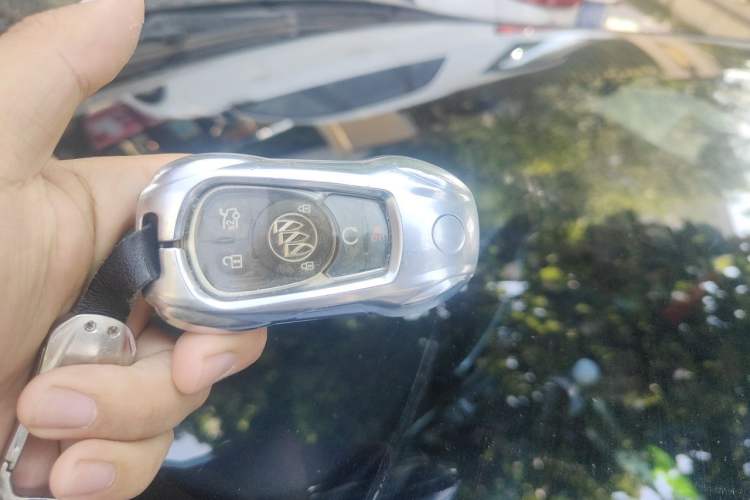 Used Buick LaCrosse 2016 20T Elite Edition Vehicle Key