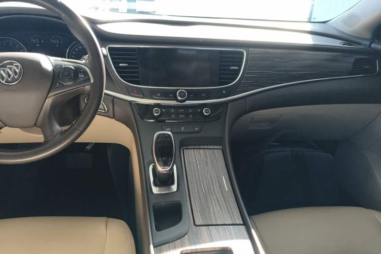 Used Buick LaCrosse 2016 Revised 20T Leading Edition Audio And AC Panel