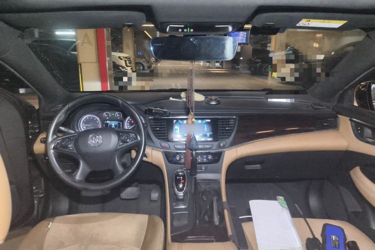 Used Buick LaCrosse 2016 20T Elite Edition Center Console
