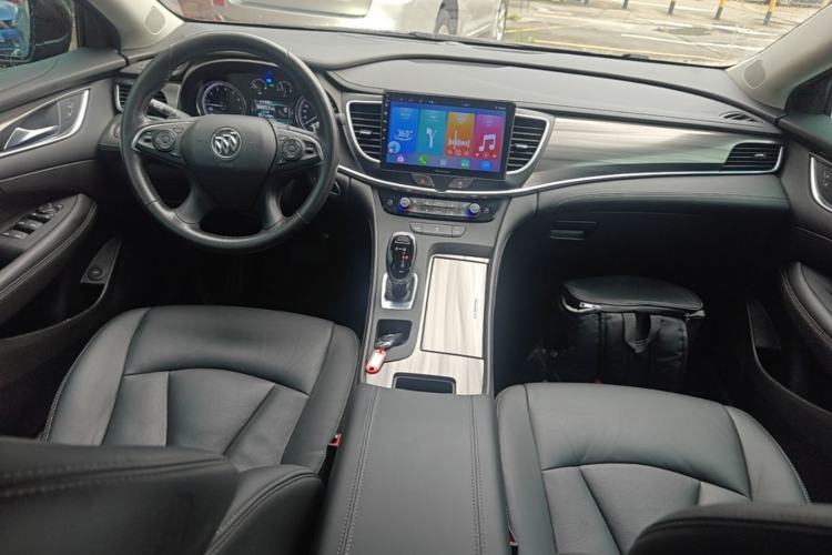 Used Buick LaCrosse 2016 20T Elite Edition Center Console