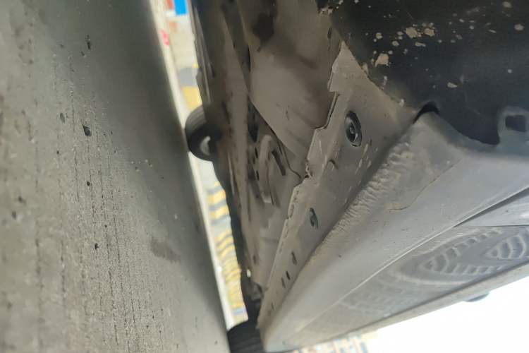 Used Buick LaCrosse 2016 30H Luxury Version Chassis Front Left