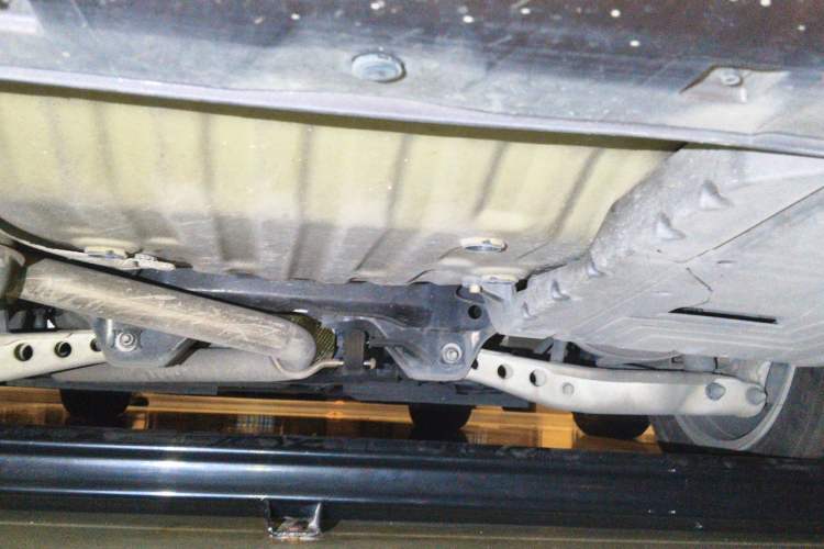 Used Buick LaCrosse 2016 20T Luxury Model Chassis Rear
