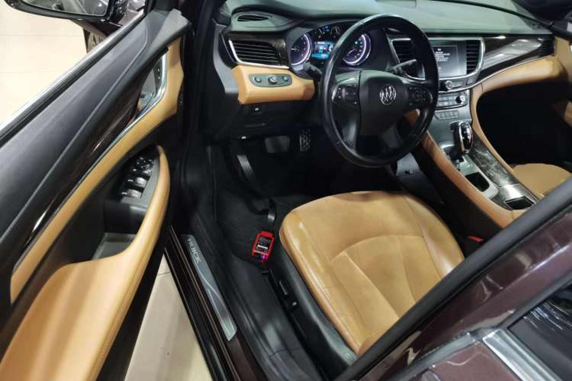 Used Buick LaCrosse 2016 28T Premium Edition Driver Seat