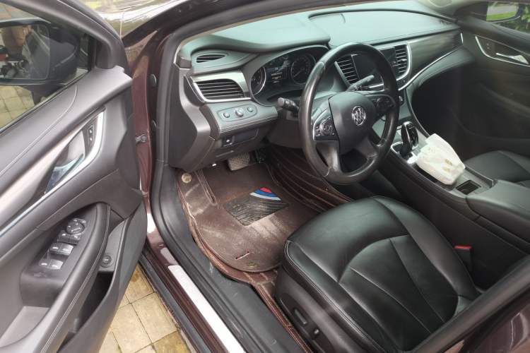 Used Buick LaCrosse 2016 Revised Version 28T Elite Edition Driver Seat