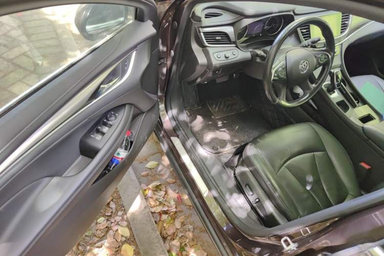 Used Buick LaCrosse 2016 Revised Version 28T Elite Edition Driver Seat