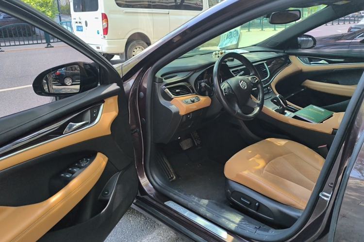 Used Buick LaCrosse 2016 20T Elite Edition Driver Seat