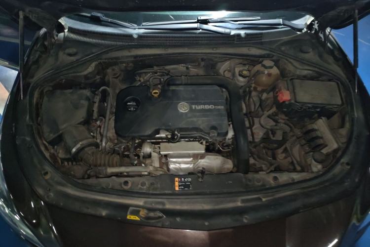 Used Buick LaCrosse 2016 Revised 20T Leading Edition Engine Bay