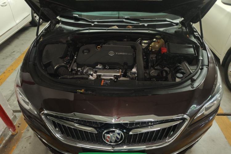 Used Buick LaCrosse 2016 20T Elite Edition Engine Bay