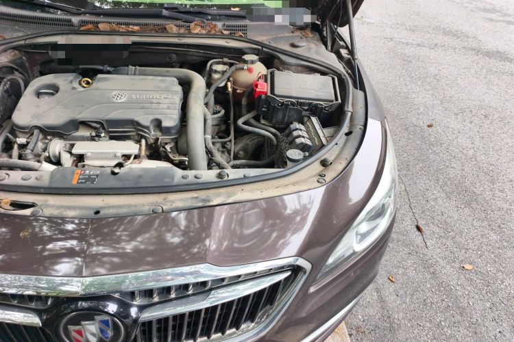Used Buick LaCrosse 2016 20T Luxury Model Engine Bay Left