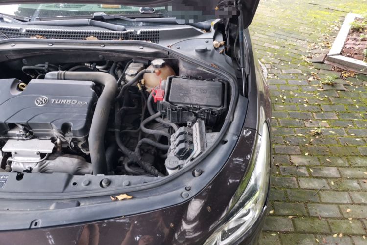 Used Buick LaCrosse 2016 Revised 20T Leading Edition Engine Bay Left