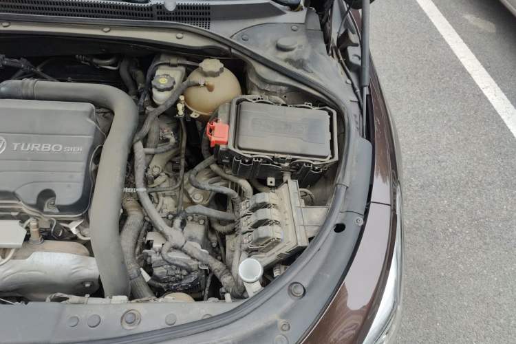 Used Buick LaCrosse 2016 Revised 20T Leading Edition Engine Bay Left