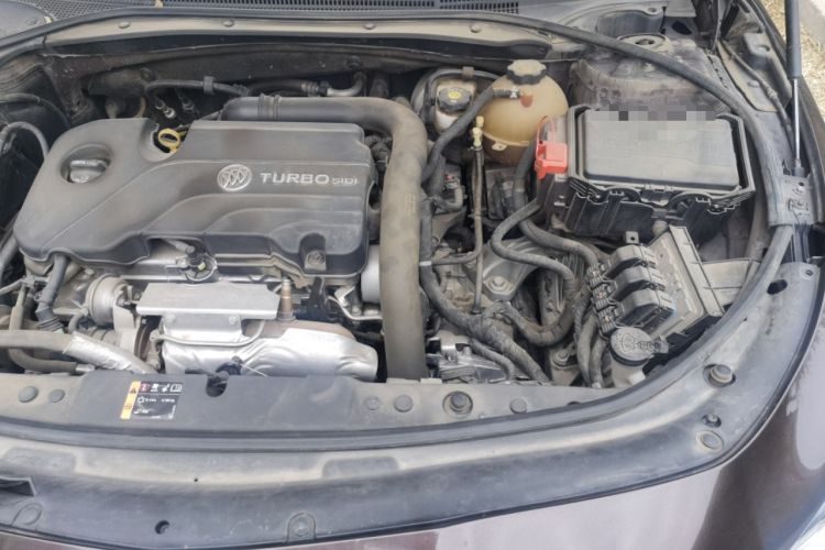 Used Buick LaCrosse 2016 20T Luxury Model Engine Bay Left