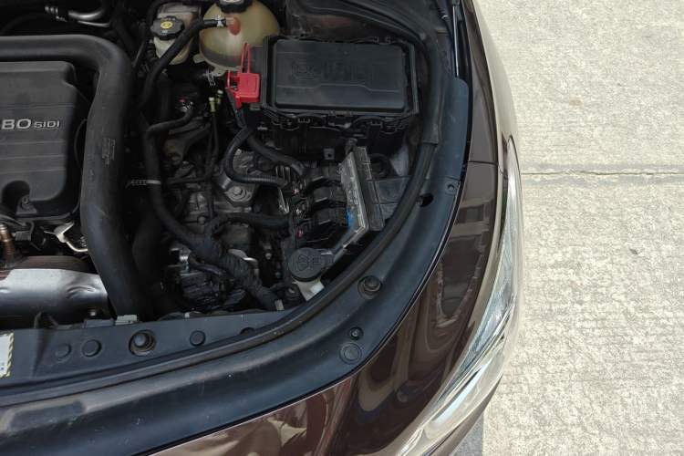 Used Buick LaCrosse 2016 20T Elite Edition Engine Bay Left