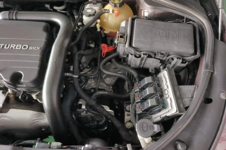 Used Buick LaCrosse 2016 20T Elite Edition Engine Bay Left