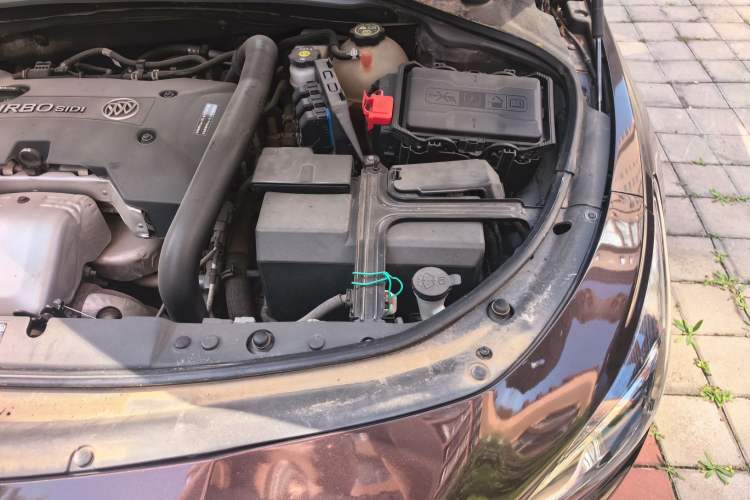 Used Buick LaCrosse 2016 28T Flagship Model Engine Bay Left