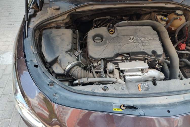 Used Buick LaCrosse 2016 Revised 20T Leading Edition Engine Bay Right