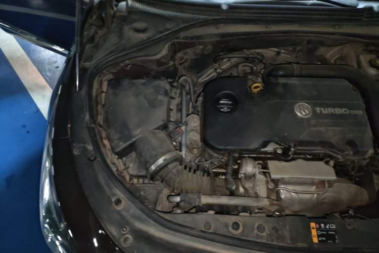 Used Buick LaCrosse 2016 Revised 20T Leading Edition Engine Bay Right