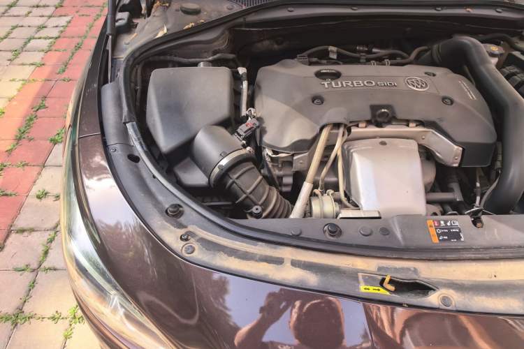 Used Buick LaCrosse 2016 28T Flagship Model Engine Bay Right