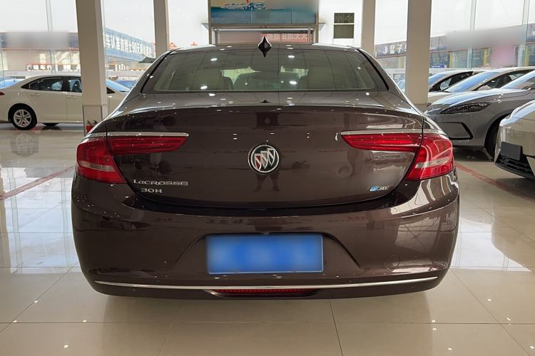 Used Buick LaCrosse 2016 30H Luxury Version Exterior 4