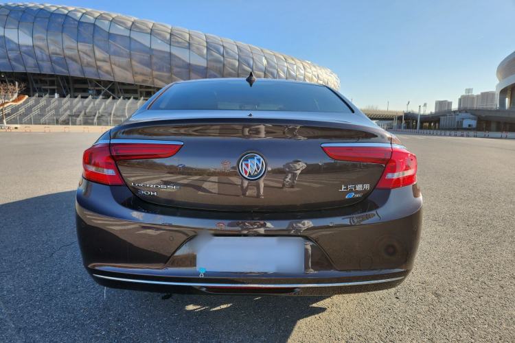 Used Buick LaCrosse 2016 30H Luxury Version Exterior 4