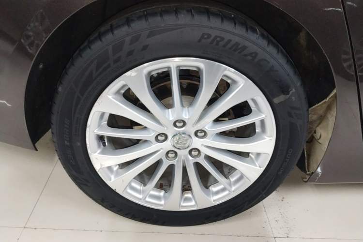 Used Buick LaCrosse 2016 Revised Version 28T Elite Edition Exterior 5