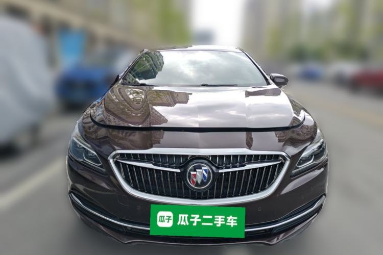 Used Buick LaCrosse 2016 28T Luxury Version Front