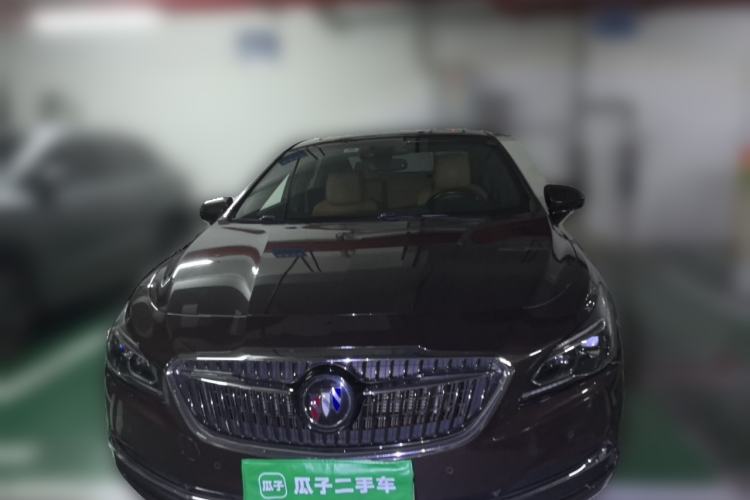Used Buick LaCrosse 2016 28T Luxury Version Front